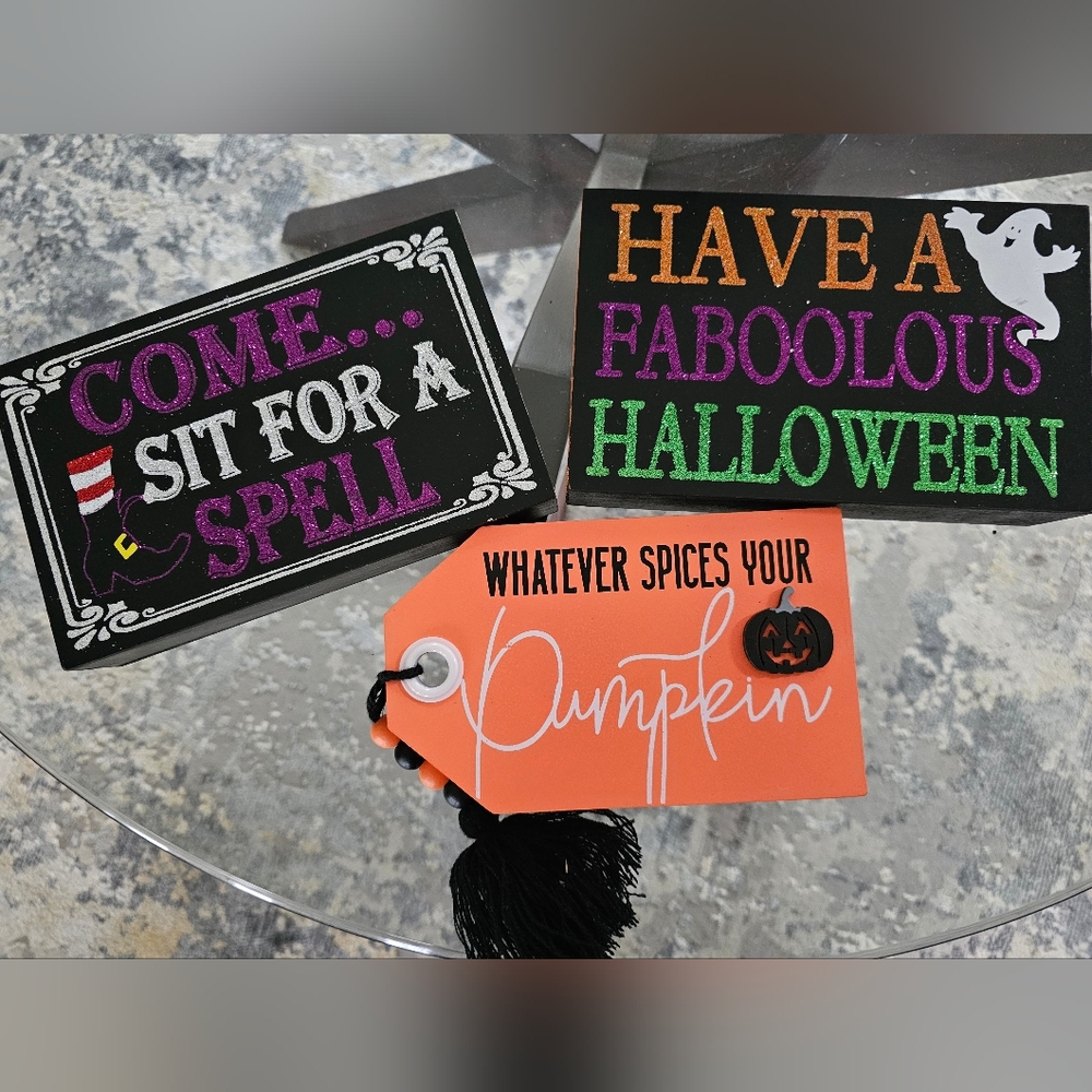 Halloween block signs